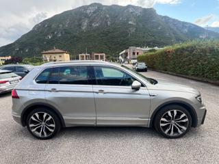 VOLKSWAGEN Tiguan usata, con Airbag laterali