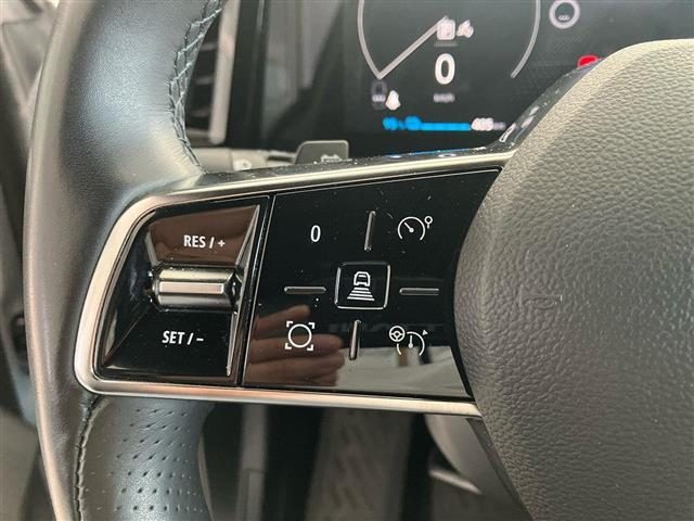 RENAULT Megane usata, con Volante multifunzione