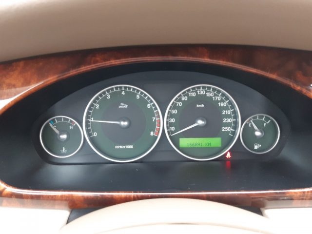 JAGUAR X-Type usata, con Autoradio