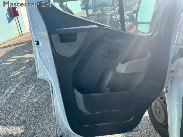 RENAULT Master usata 12