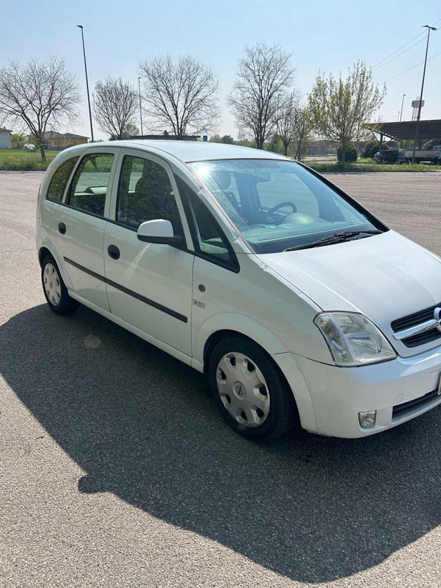 OPEL Meriva usata, con Climatizzatore