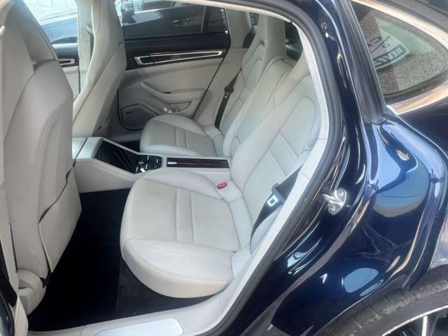 PORSCHE Panamera usata, con Fendinebbia
