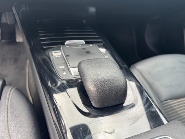 MERCEDES-BENZ CLA 180 usata, con Controllo trazione