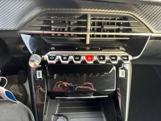 PEUGEOT 208 usata, con Touch screen