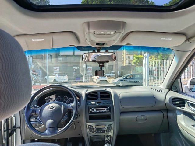 HYUNDAI Santa Fe usata, con Autoradio