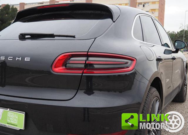 PORSCHE Macan usata 28