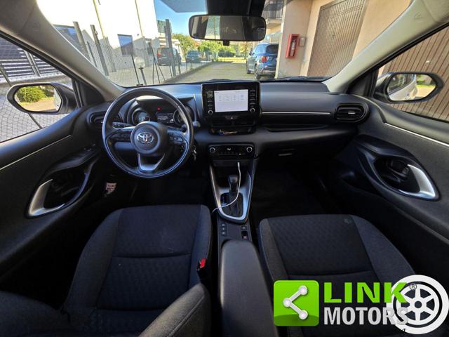 TOYOTA Yaris usata, con Alzacristalli elettrici