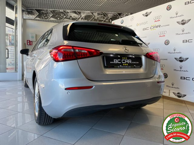 MERCEDES-BENZ A 180 usata, con Sensore di pioggia