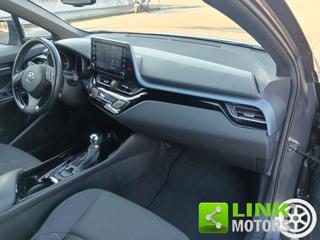 TOYOTA C-HR usata, con Autoradio