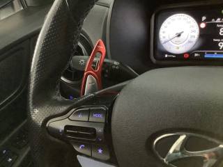 HYUNDAI Kona usata, con Autoradio digitale