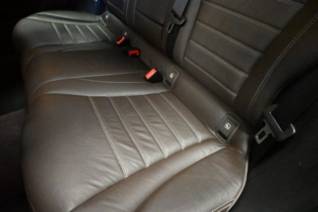 MERCEDES-BENZ GLC 220 usata 102