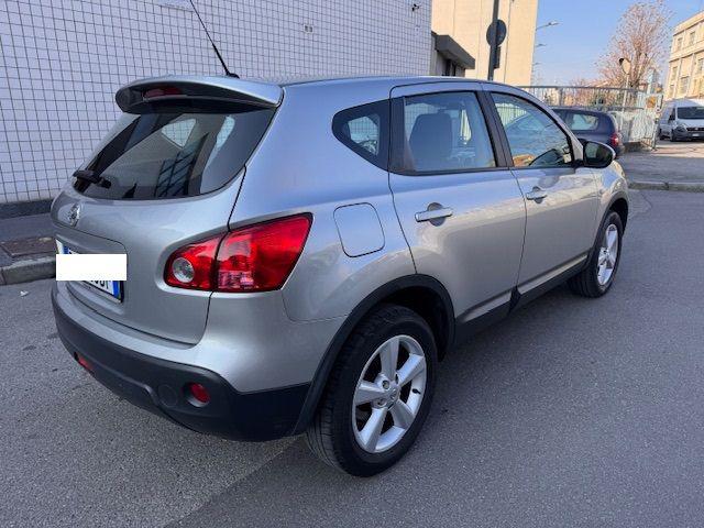 NISSAN Qashqai usata, con Boardcomputer