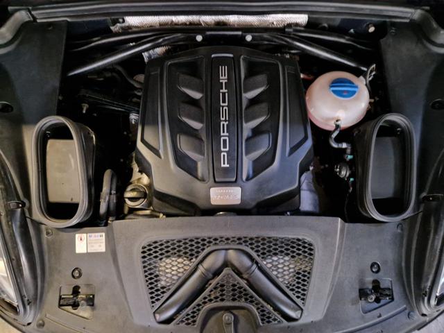 PORSCHE Macan usata, con ESP