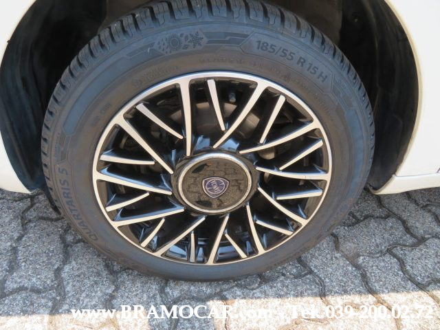LANCIA Ypsilon usata, con Controllo trazione
