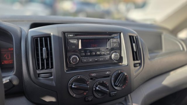 NISSAN NV200 usata 11