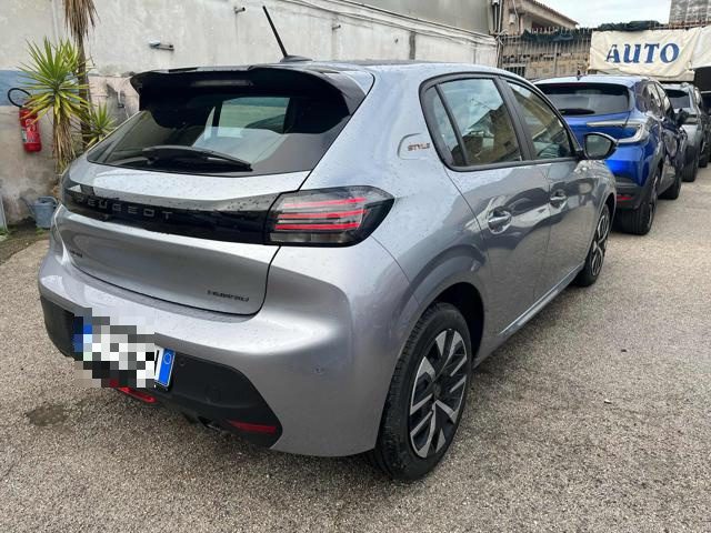 PEUGEOT 208 usata, con Airbag