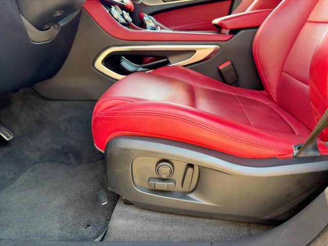JAGUAR F-Pace usata, con Regolazione elettrica sedili