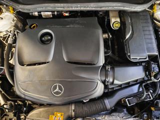 MERCEDES-BENZ CLA 220 usata, con Bracciolo