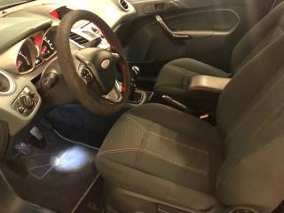 FORD Fiesta usata, con Chiusura centralizzata