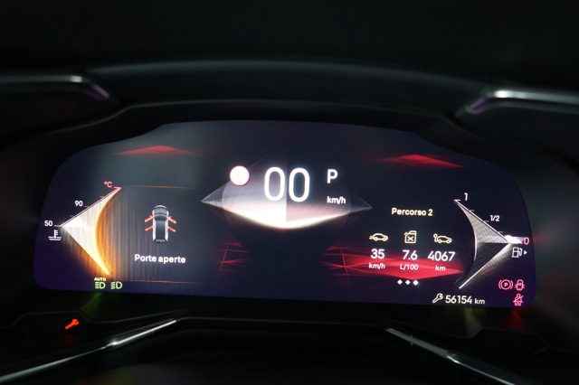 DS AUTOMOBILES DS 7 usata, con Sistema di navigazione