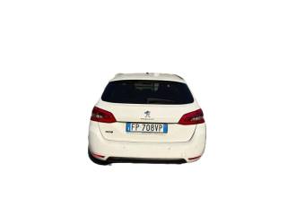 PEUGEOT 308 usata, con Airbag
