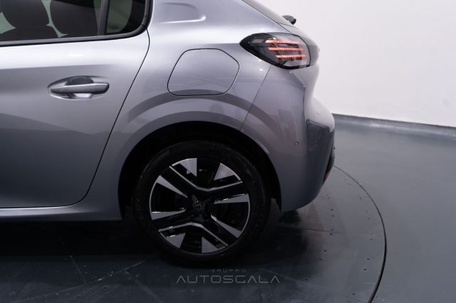 PEUGEOT 208 usata 26