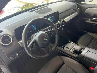 MERCEDES-BENZ GLB 200 usata, con Chiusura centralizzata