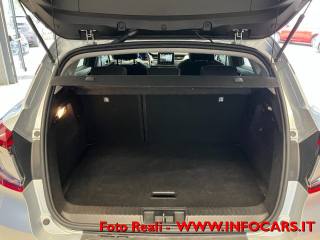 RENAULT Captur usata, con Bracciolo