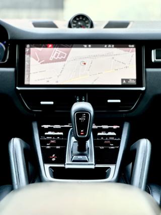 PORSCHE Cayenne usata, con Fendinebbia