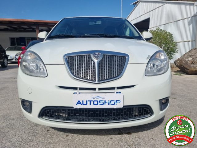LANCIA Ypsilon usata, con Airbag