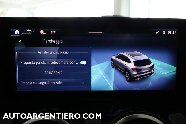 MERCEDES-BENZ GLA 180 usata, con Vetri oscurati