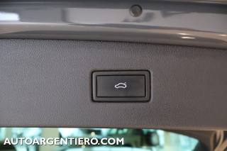 VOLKSWAGEN Tiguan usata, con Autoradio digitale