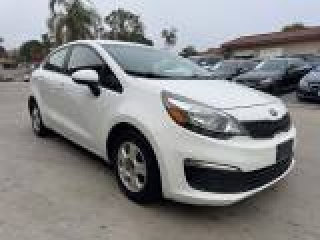 KIA Rio usata, con Chiusura centralizzata