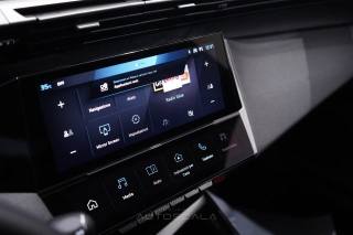 PEUGEOT 308 usata, con Volante in pelle
