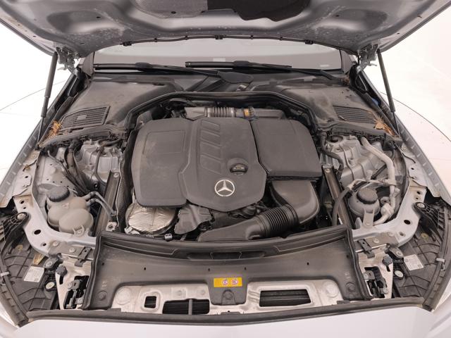 MERCEDES-BENZ C 220 usata, con Luci diurne
