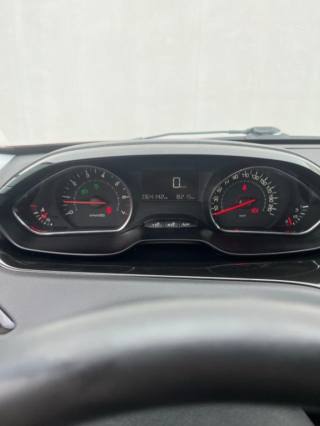 PEUGEOT 208 usata, con Specchietti laterali elettrici