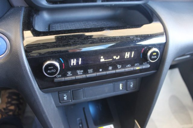 TOYOTA Yaris Cross usata, con Sensore di luce