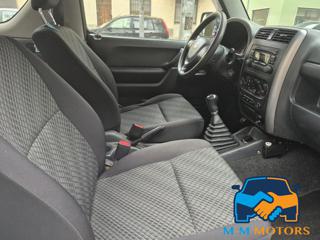 SUZUKI Jimny usata, con Sedile posteriore sdoppiato