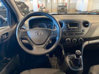 HYUNDAI i10 usata, con Autoradio