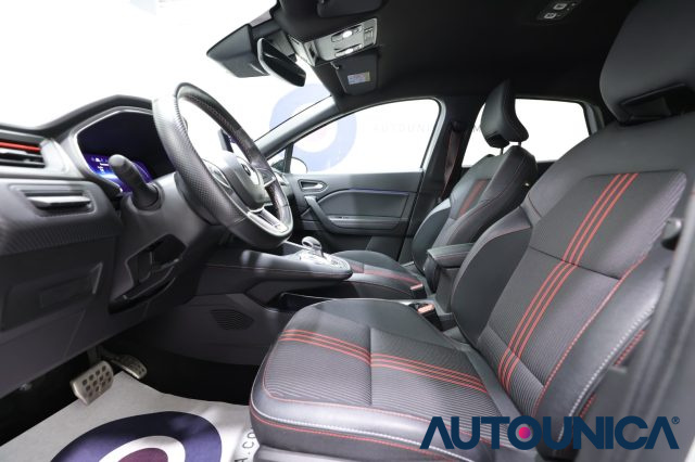 RENAULT Captur usata, con Volante in pelle