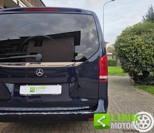 MERCEDES-BENZ V 250 usata, con Sensori di parcheggio posteriori