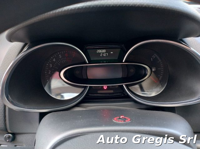 RENAULT Clio usata, con USB