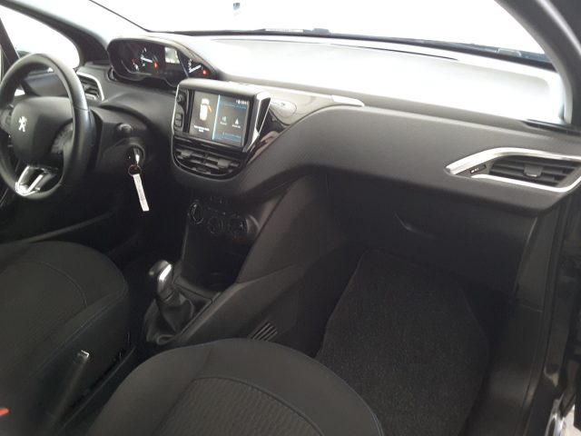 PEUGEOT 208 usata, con Climatizzatore