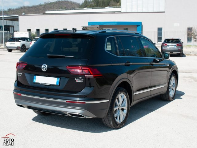 VOLKSWAGEN Tiguan Allspace usata, con Autoradio