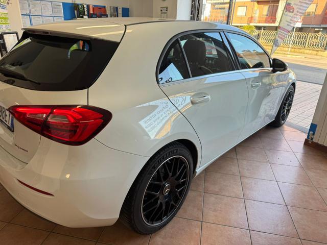 MERCEDES-BENZ A 180 usata, con Alzacristalli elettrici