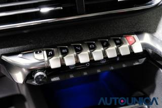 PEUGEOT 3008 usata, con Controllo elettronico della corsia