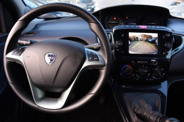 LANCIA Ypsilon usata, con Sedile posteriore sdoppiato
