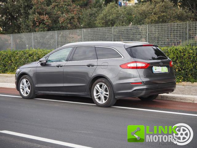 FORD Mondeo usata, con Sensori di parcheggio anteriori