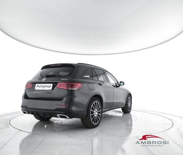 MERCEDES-BENZ GLC 300 usata 2