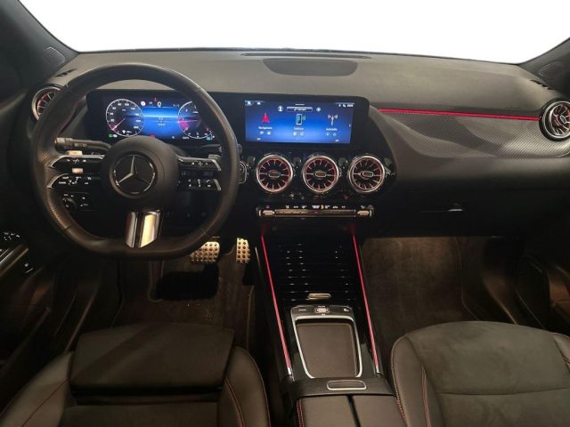 MERCEDES-BENZ GLA 200 usata, con Chiusura centralizzata